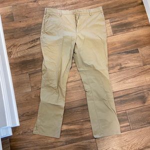 Men’s Izod khaki dress pants NWT 36x32